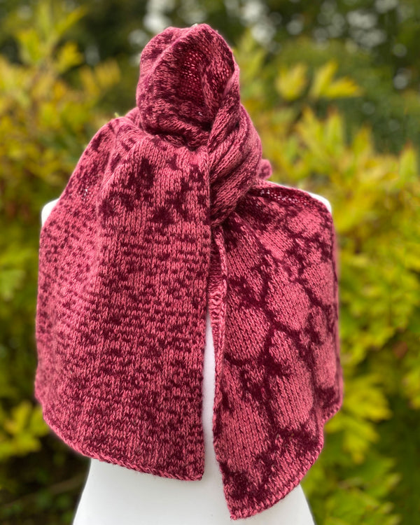 Patterned Scarf in Pink