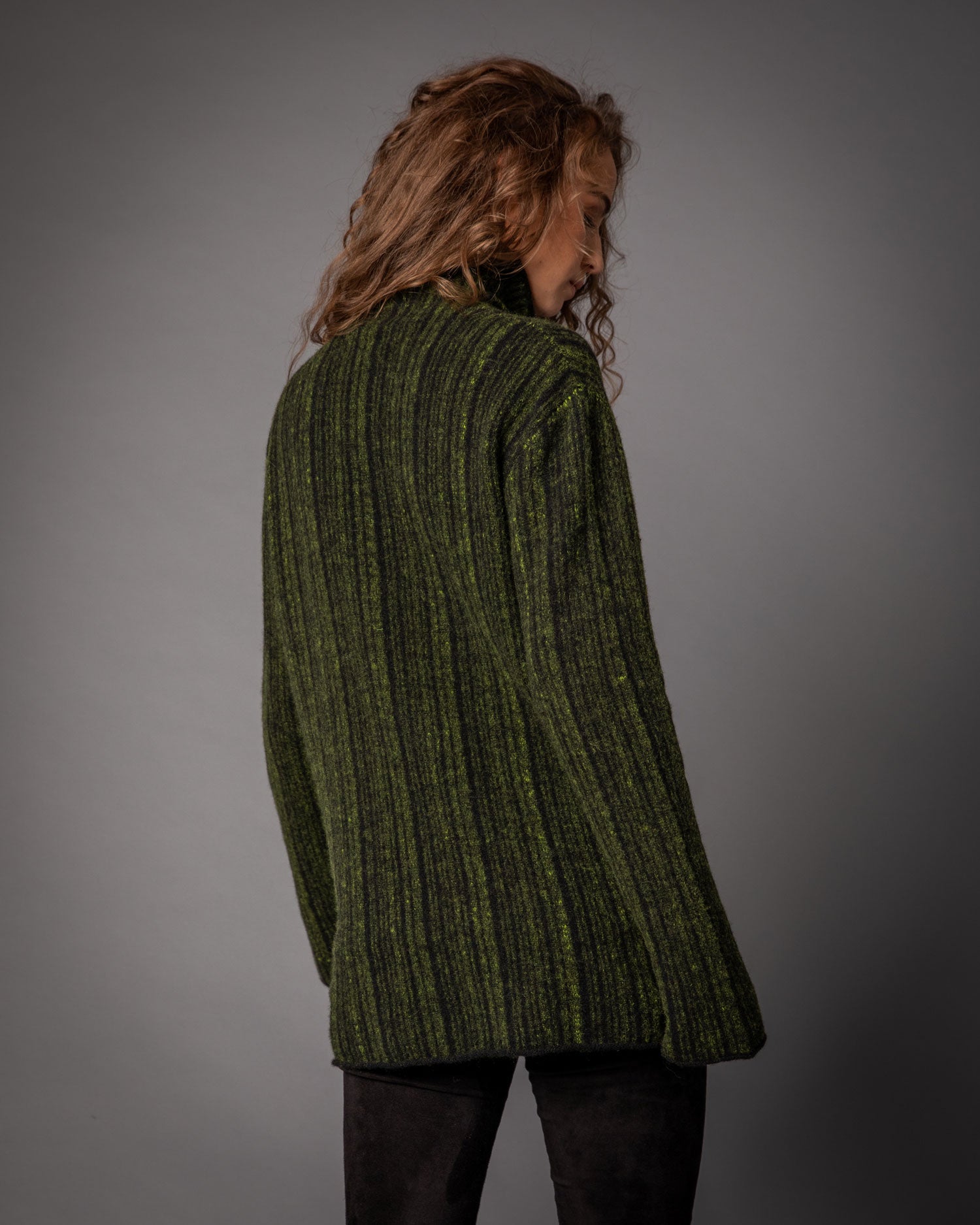 ribbing effect turtle neck cashmere sweater