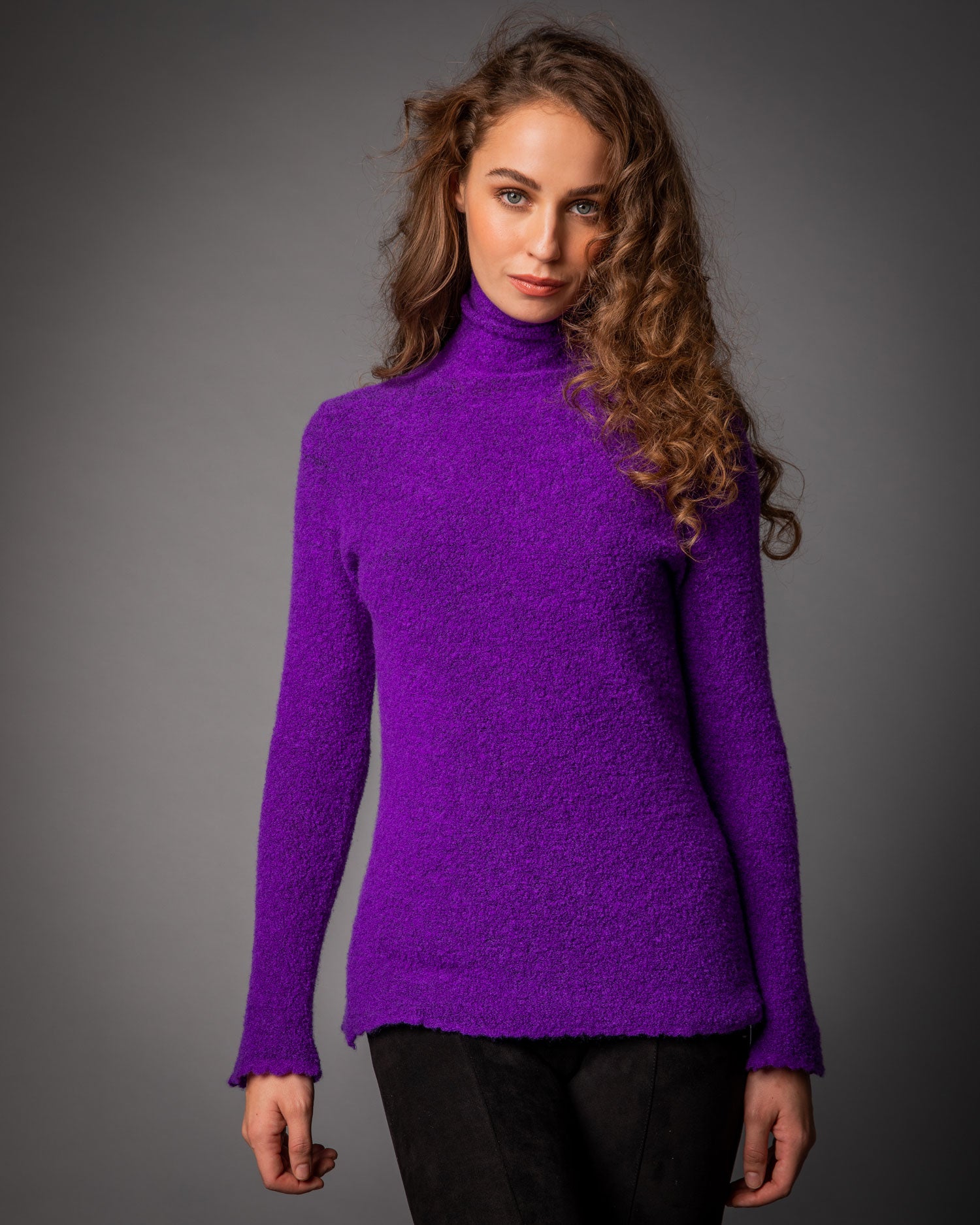 Fleece Cashmere Knit Turtle
